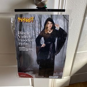 Spirit - Black Velvet Hooded Robe, and gloves